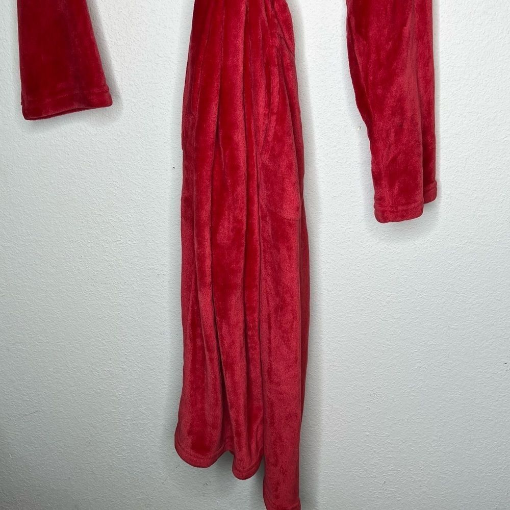Kim Rogers Soft Red Robe - Picture 6 of 9